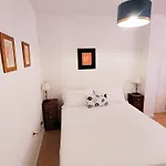 Monserrate B Apartament *