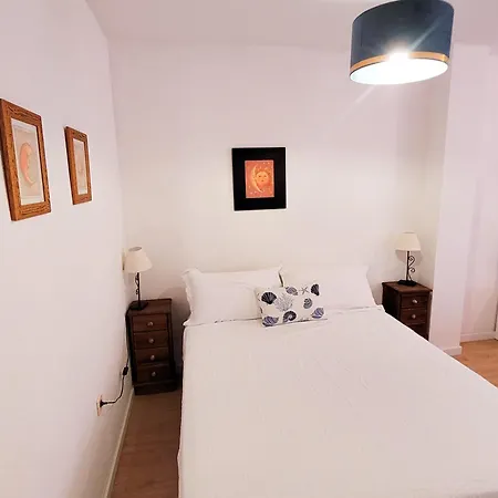 Monserrate B Apartment *